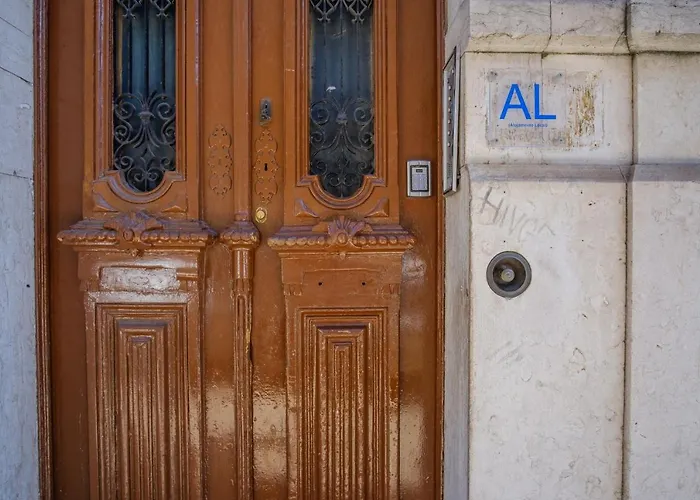 Unique ゲストハウス *